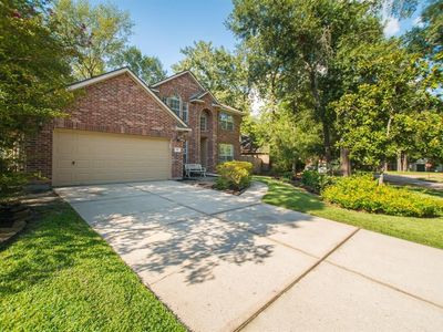 10 Bonnaire Dr, Spring, TX, 77382