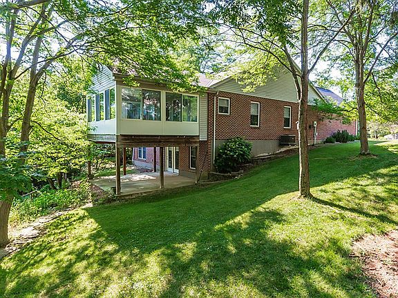 4th image of 6124 Oasis Ct