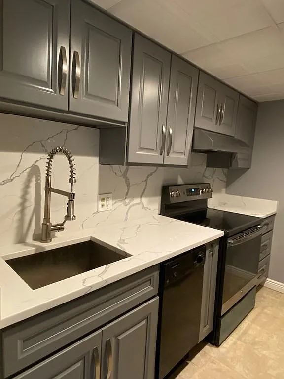 2 bed, 870 sqft, $3,000 — Photo 2