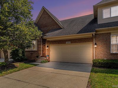 4261 Forest Bridge Dr, Canton, MI, 48188