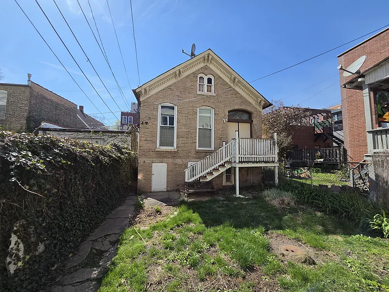 1650 N Oakley Ave #CH — Photo 6