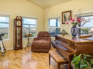 5890 Forked Horn Pl, Paso Robles, CA 93446