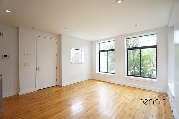 Rented by Rennit Inc. | media 34