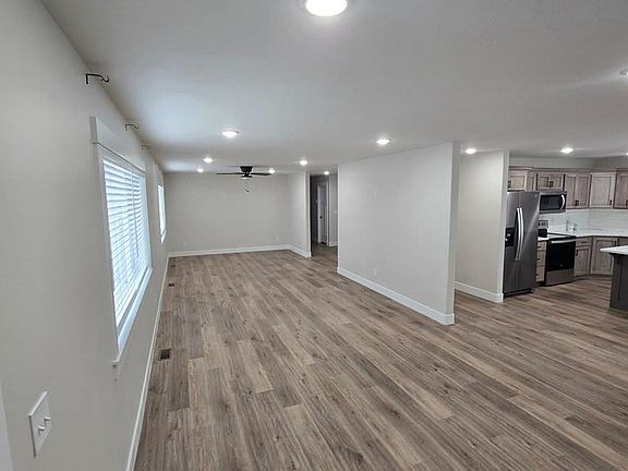 5th image of 2602 Baylor Dr