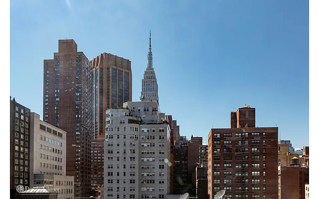 Sold by Douglas Elliman | media 10