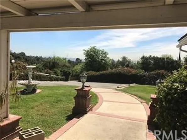 150 Sawpit Ln, Bradbury, CA 91008