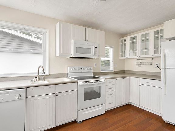 4th image of 1238 Academy Pl
