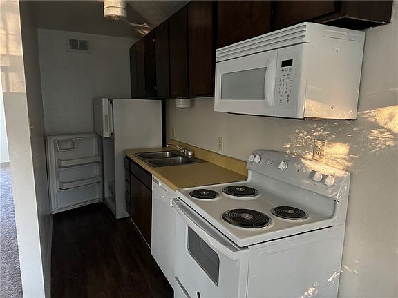 4th image of 1555 Stacey St APT 5