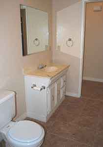 2nd image of 841 Sylvan Blvd APT B