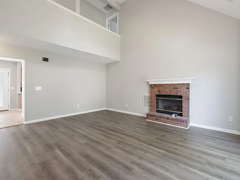 3378 Chadbury Dr NW — Photo 2