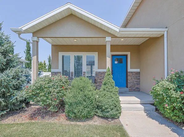 916 W Willowbrook Ln N, Ogden, UT 84404