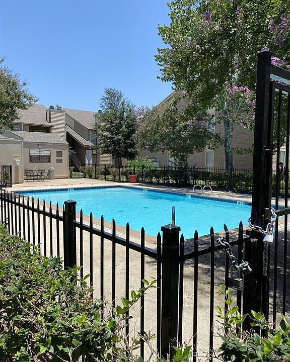 1st image of 10211 Sugar Branch Dr APT 392
