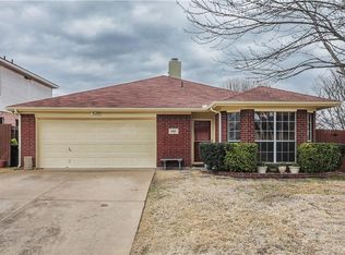 4185 Coral Springs Ct, Fort Worth, TX 76123