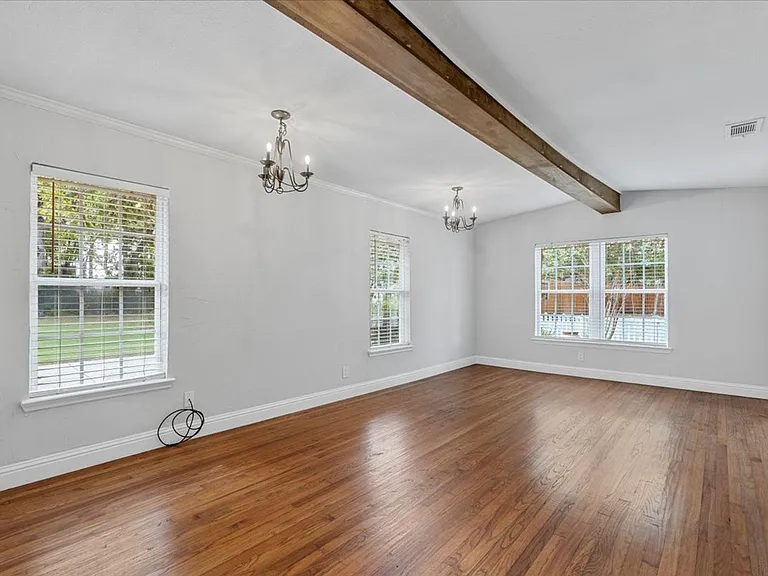 117 Ida St — Photo 3