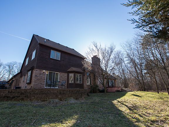 5th image of 2309 Whispering Pines Dr