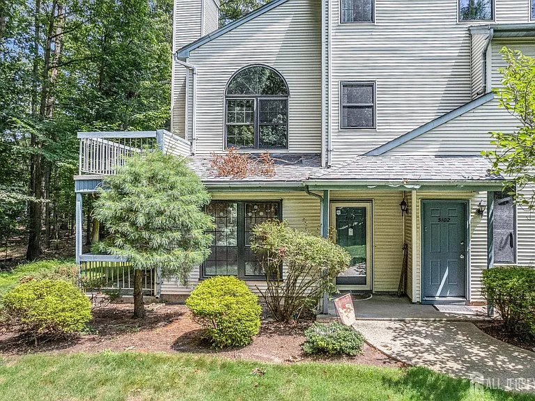 5101 Stonehedge Rd #5101 — Photo 2