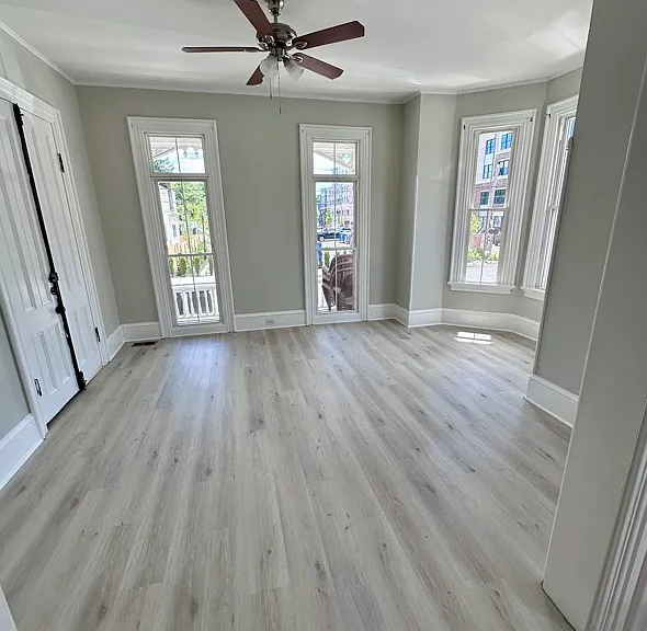 28 Bloomfield Ave #1 — Photo 4