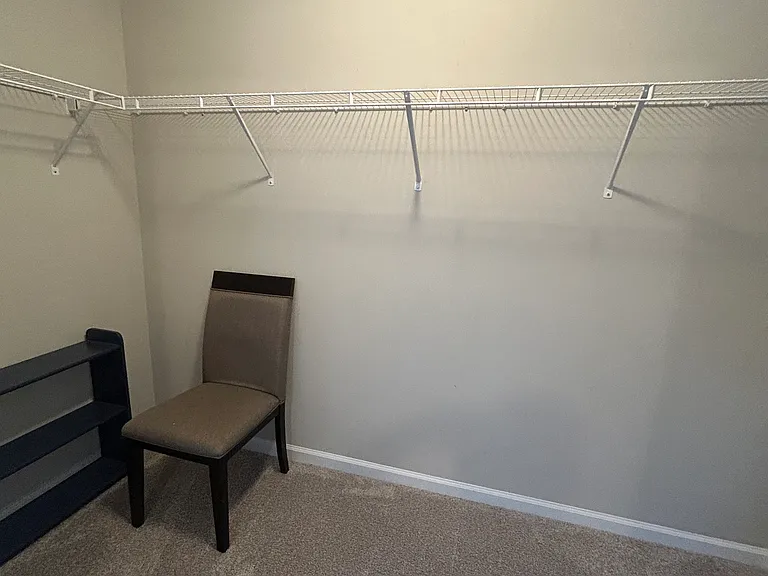 139 Hunters Grove Dr — Photo 10