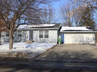 1501 12th St S, Brookings, SD 57006