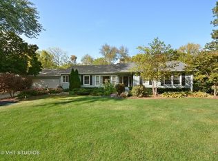 619 Maple Ln, Batavia, IL 60510