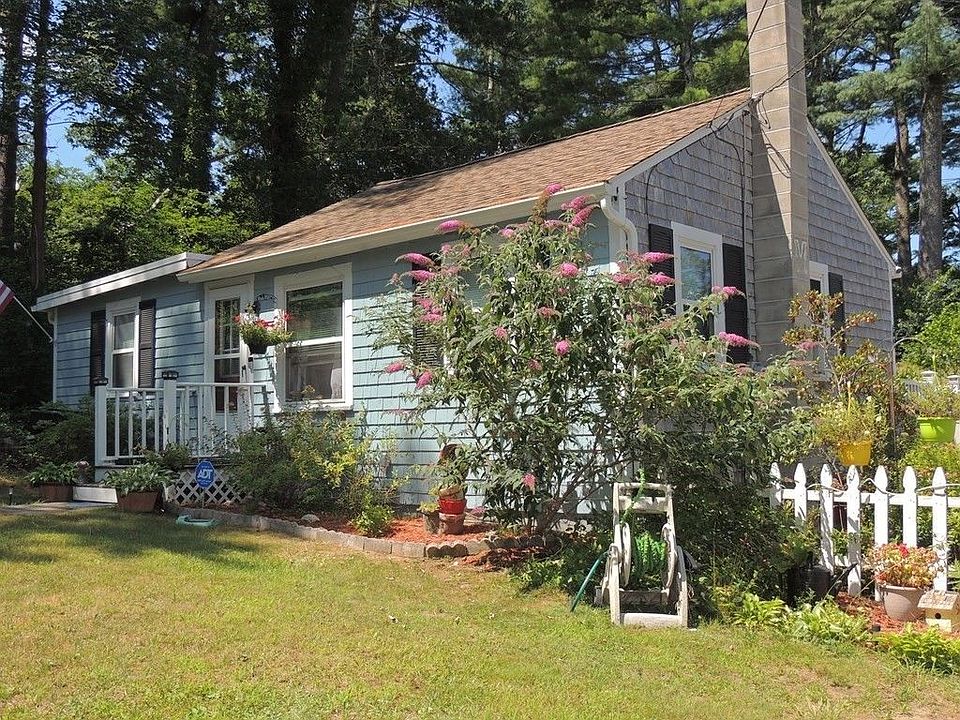 1st image of 52 Walnut St