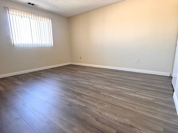 3rd image of 28378 Encanto Dr #H2