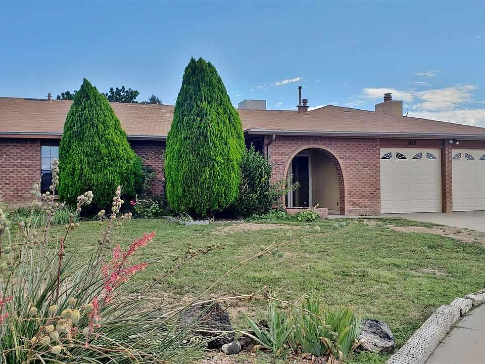 1st image of 105 Pinehurst Ct