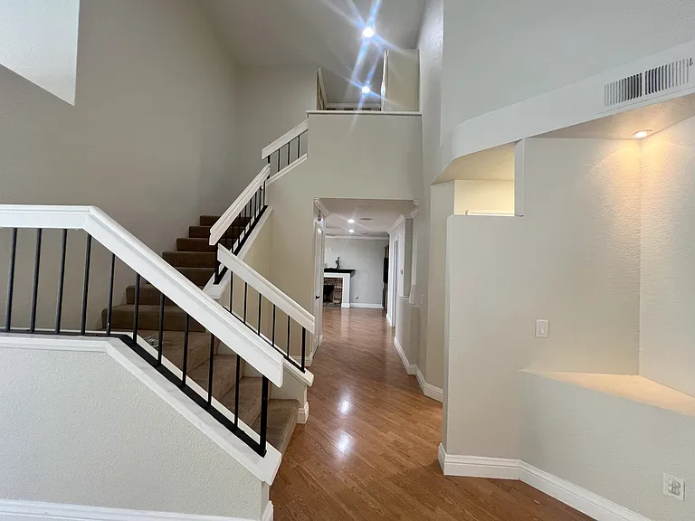 21415 Lilium Ct — Photo 8