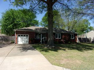 2512 Dayton St, Muskogee, OK 74403