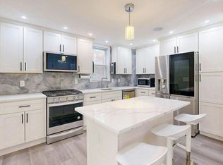 15 W Tremlett St, Dorchester, MA 02124