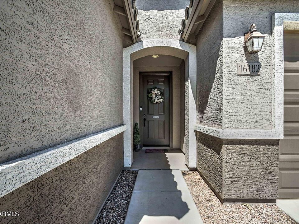 1st image of 16182 W Honeysuckle Dr