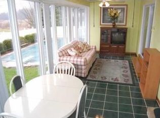 63 Stoney Ridge Dr, Pataskala, OH 43062