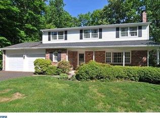 830 Sycamore Dr, Southampton, PA 18966