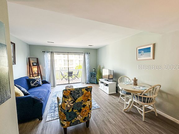 3rd image of 1 Cedar Reef Dr Unit F204