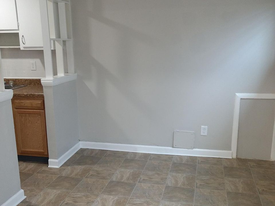 Seabrook Apartments 3656 Seabrook Ave Columbus OH Zillow