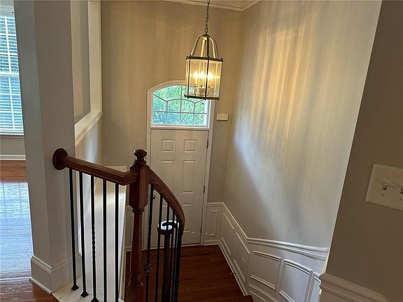 3rd image of 1709 Wehunt Ln SE #28