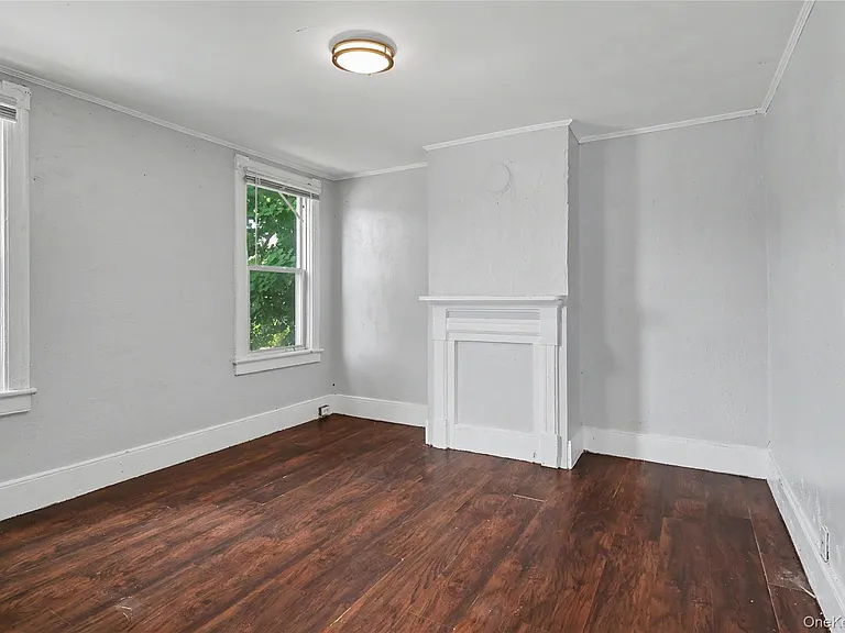 39 Spruce St — Photo 14