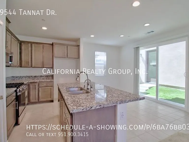 39544 Tannat Dr — Photo 15