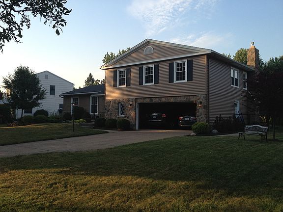 2nd image of 109 The Village Grn