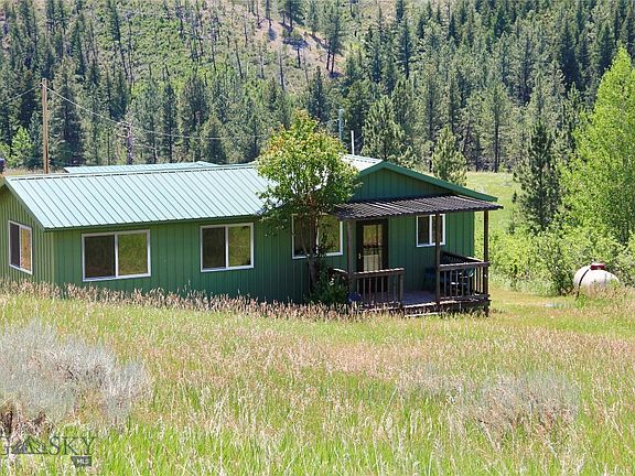 3rd image of 378 W Bridger Creek Rd