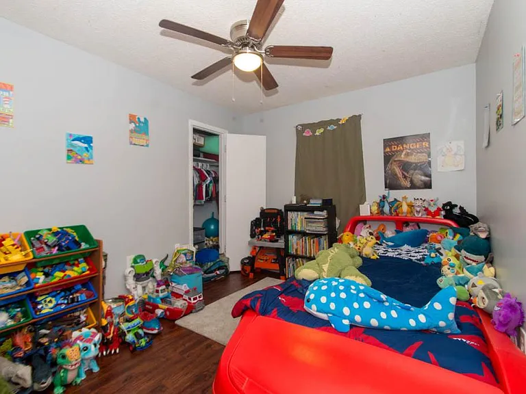 122 Briarwood Dr — Photo 12