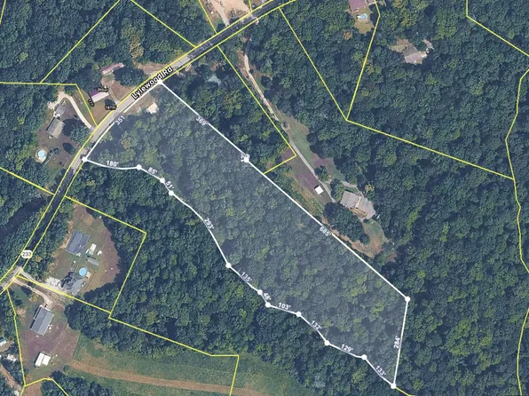4199 Lylewood Rd, Indian Mound, TN 37079