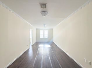 533 86th St #3, Brooklyn, NY 11209