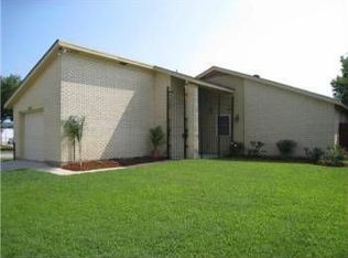 5631 Edenboro Rd, New Orleans, LA 70127