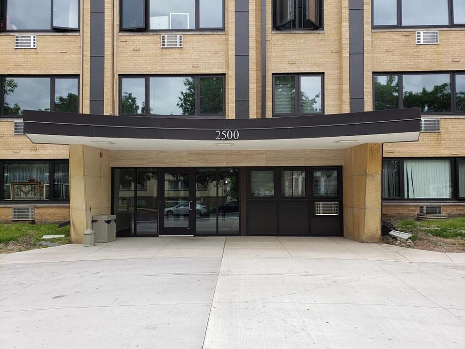 1st image of 2500 Blaisdell Ave APT 314