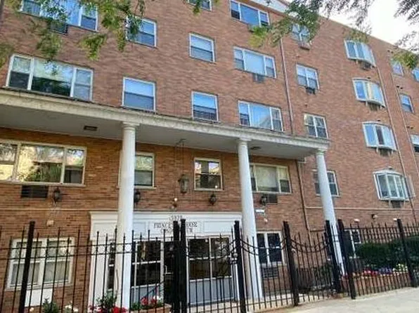 (undisclosed Address), Chicago, IL 60660