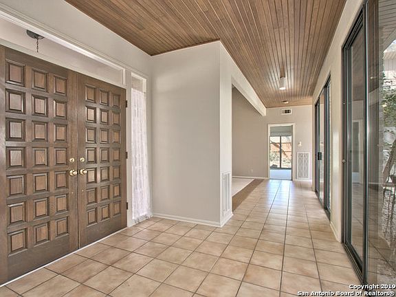 5th image of 3451 Hunters Run St