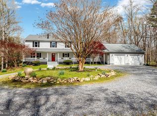 11131 Orlean Vista Dr, Marshall, VA 20115