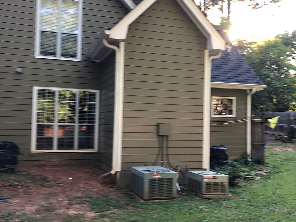 2nd image of 1003 Sterling Point