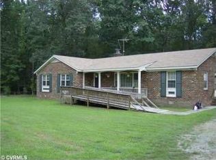 8253 Prospect Ln, Ashland, VA 23005